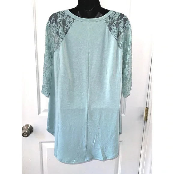 Zenana Lacey short sleeve top - Picture 4 of 5